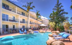 Cairns Queenslander Hotel & Apartments