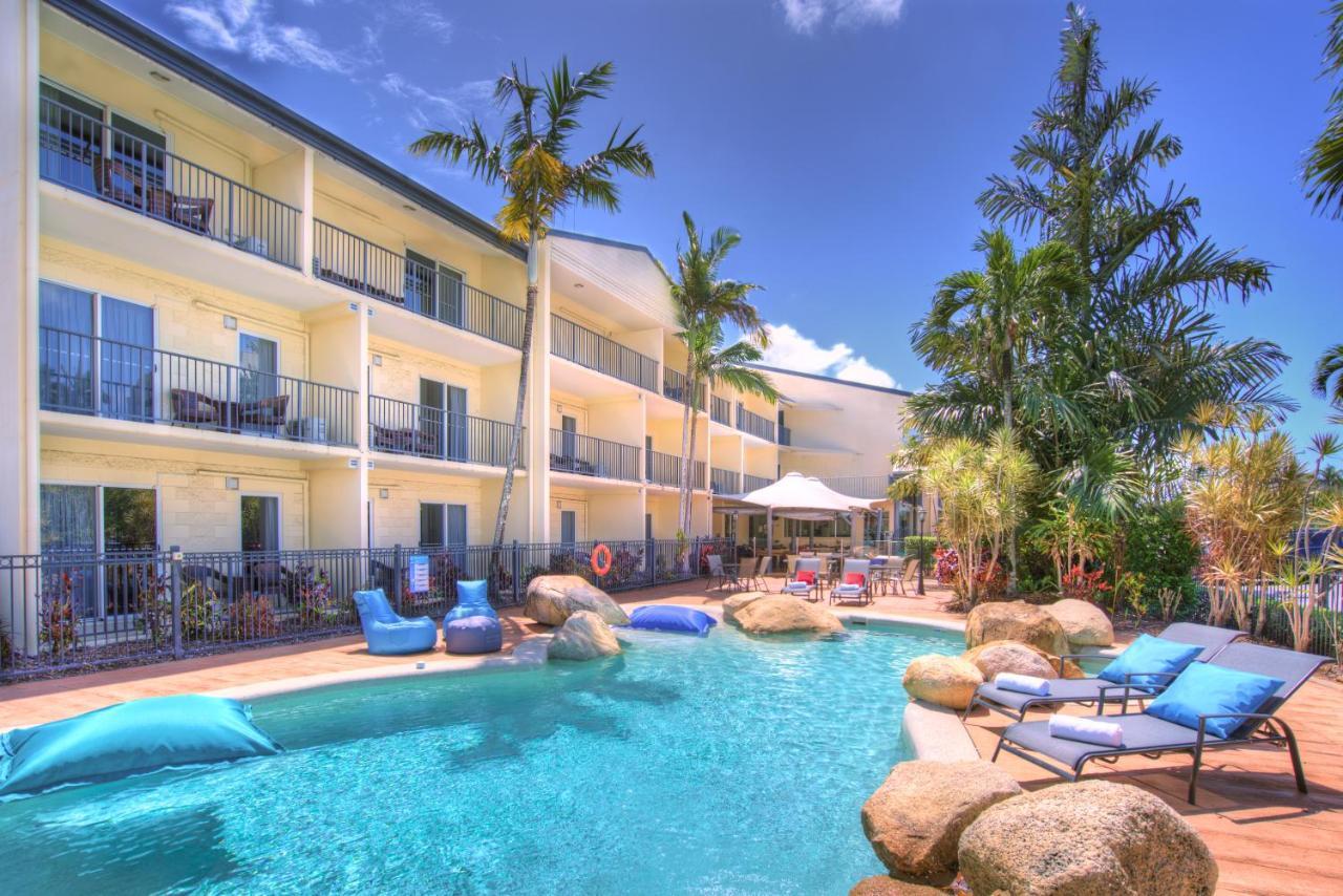 Cairns Queenslander Hotel & Apartments Exterior photo